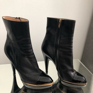 Yves Saint Laurent Boots